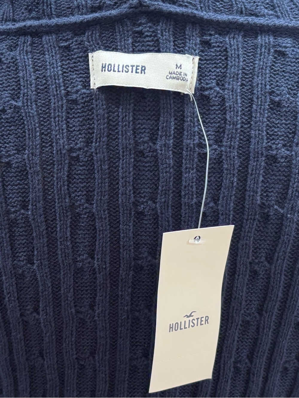 Hollister Cable Knit V Neck Hoodie Sweater Navy Blue Size Medium M NWT - Picture 9 of 10